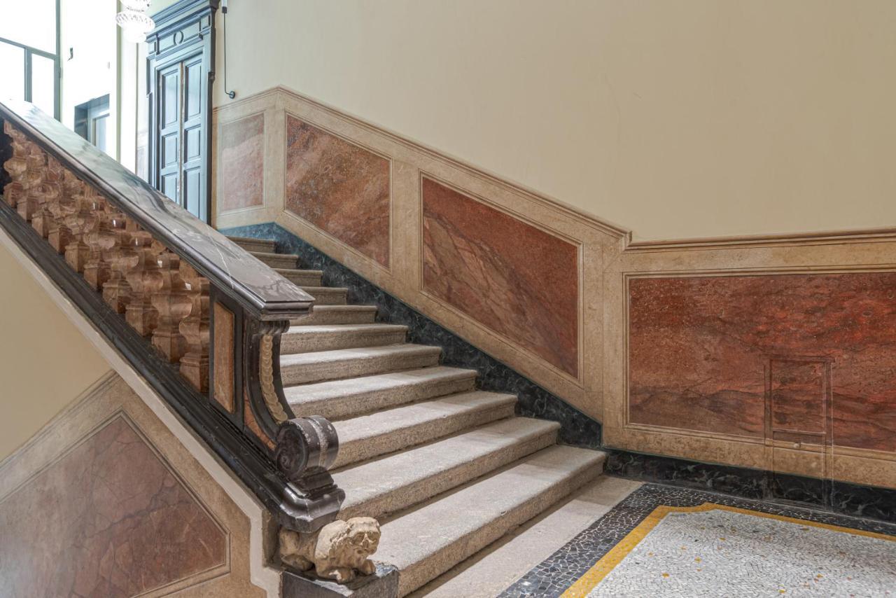 Suite Del Duomo - By Myhomeincomo Buitenkant foto